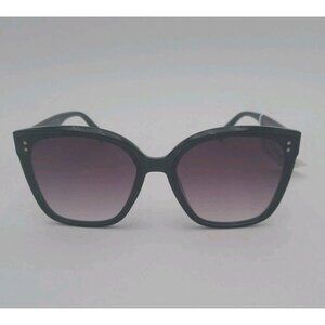 VINCE CAMUTO Oversized Womens Sunglasses Gradient lenses Black New KCVL0527R